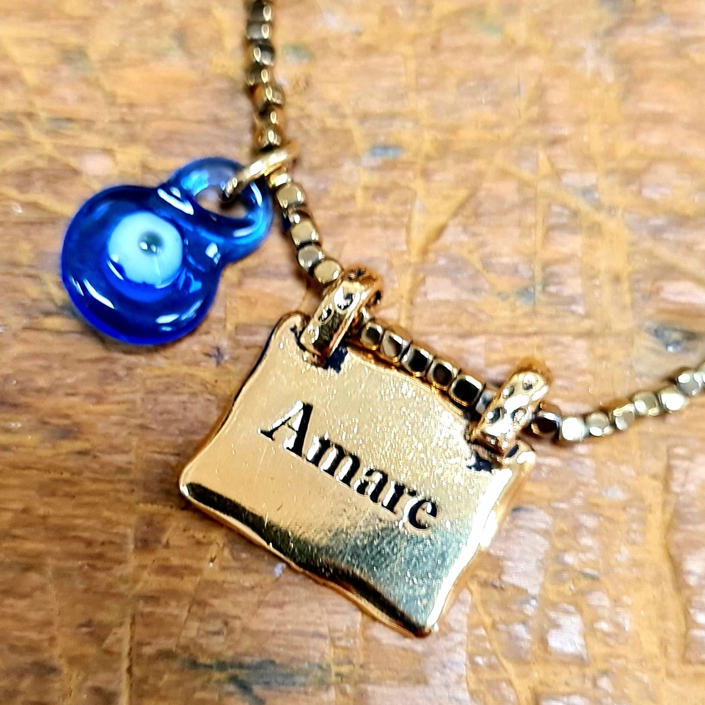 LES AMULETTES "AMARE"