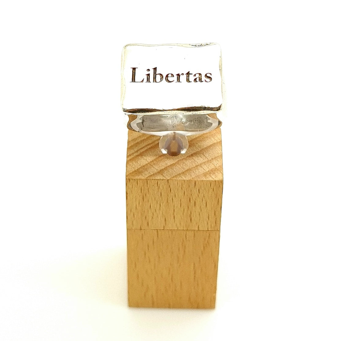 LES GRIGRIS LIBERTAS
