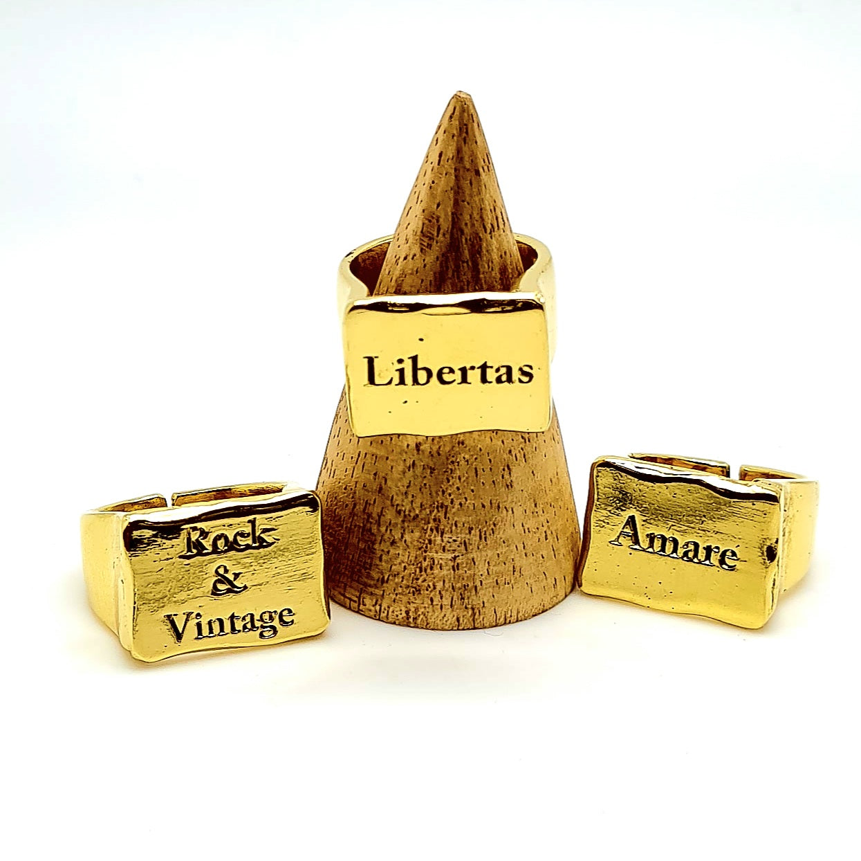LES GRIGRIS LIBERTAS