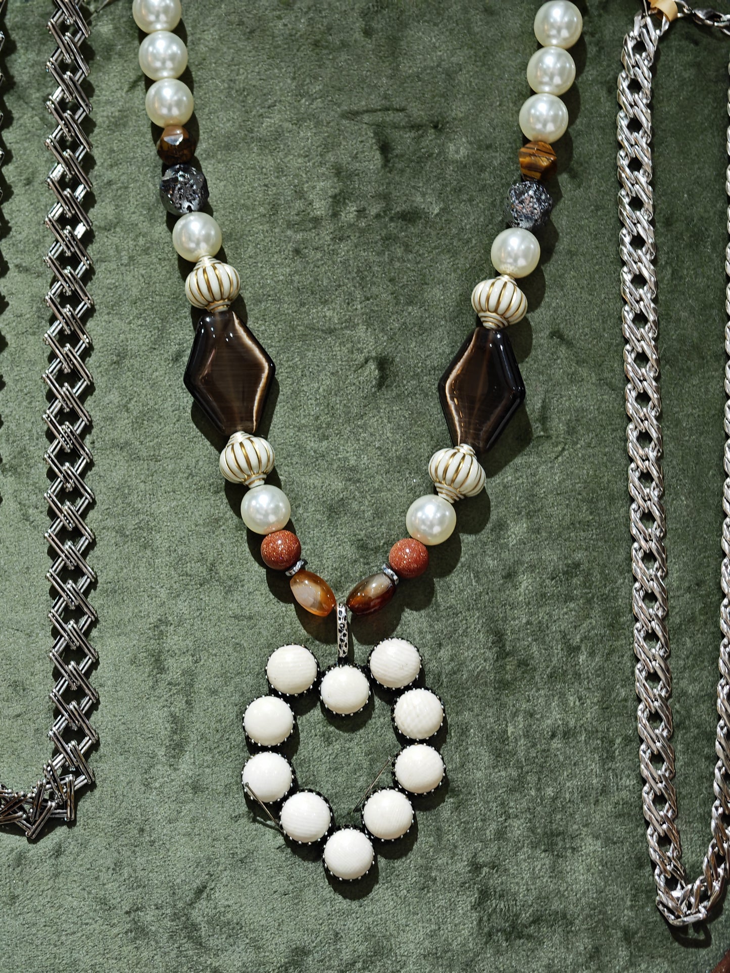 COLLIER LOVE IVOIRE