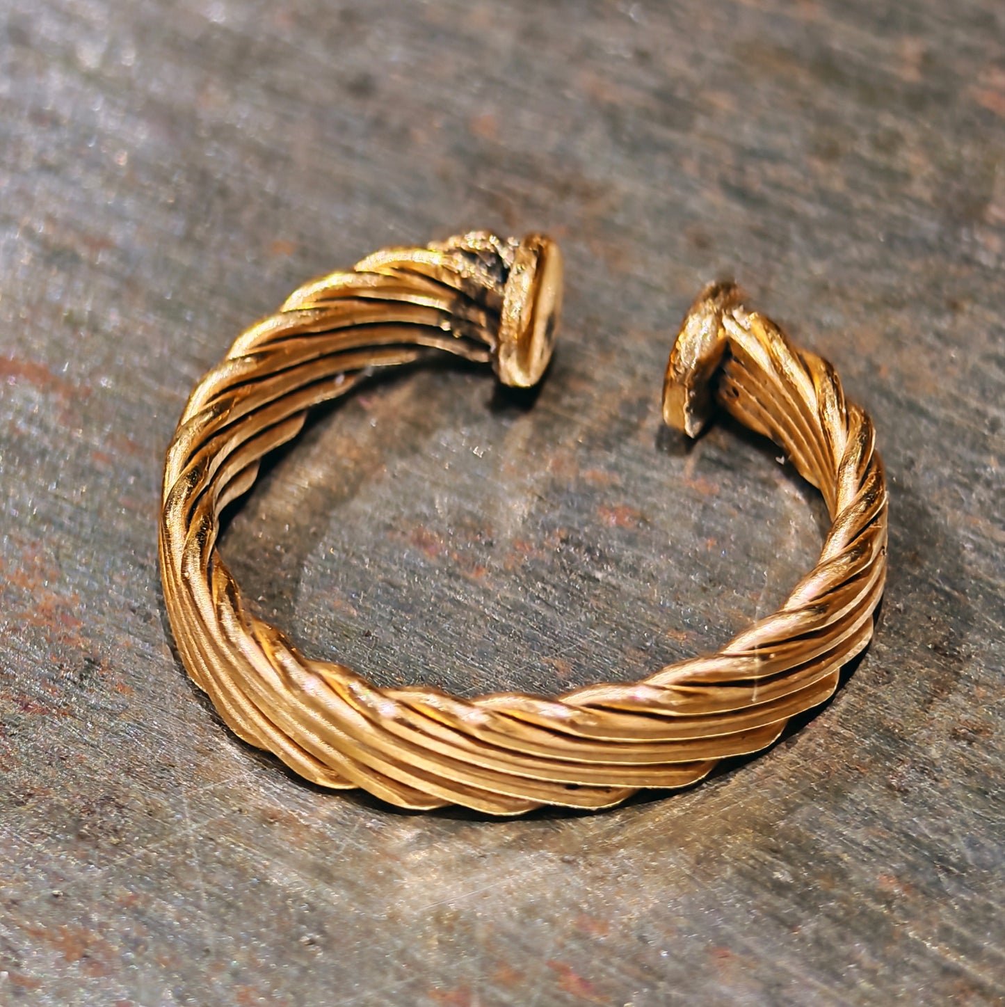 EARCUFF ROCK en doré