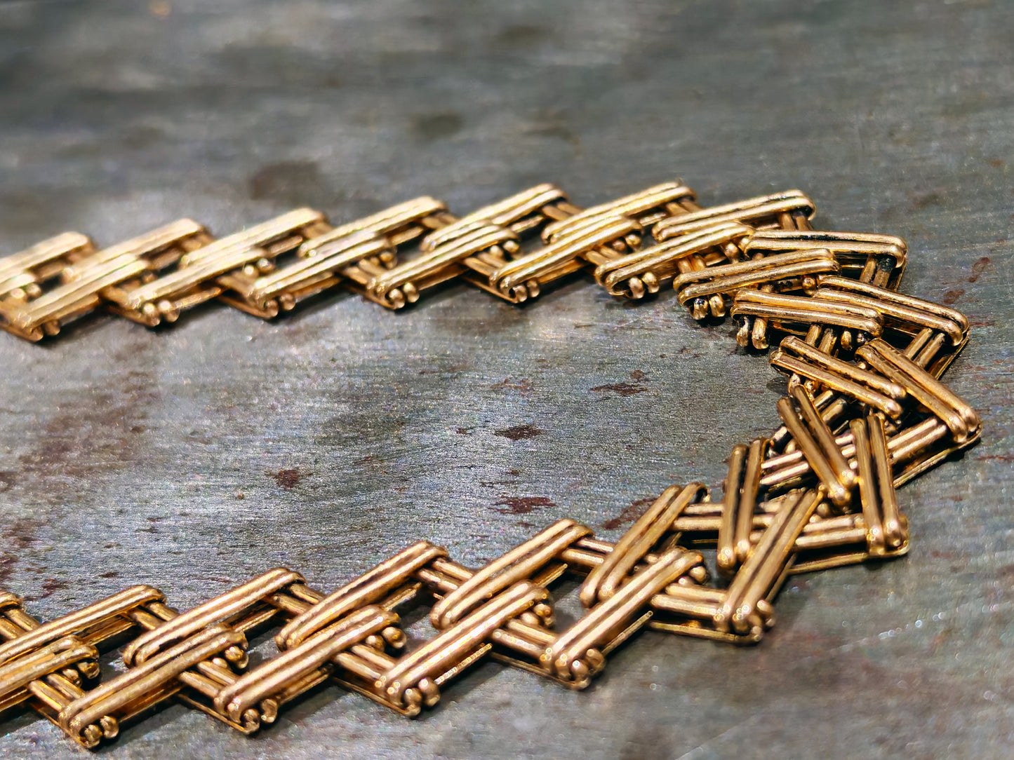 LE COLLIER VINTAGE LOSANGE