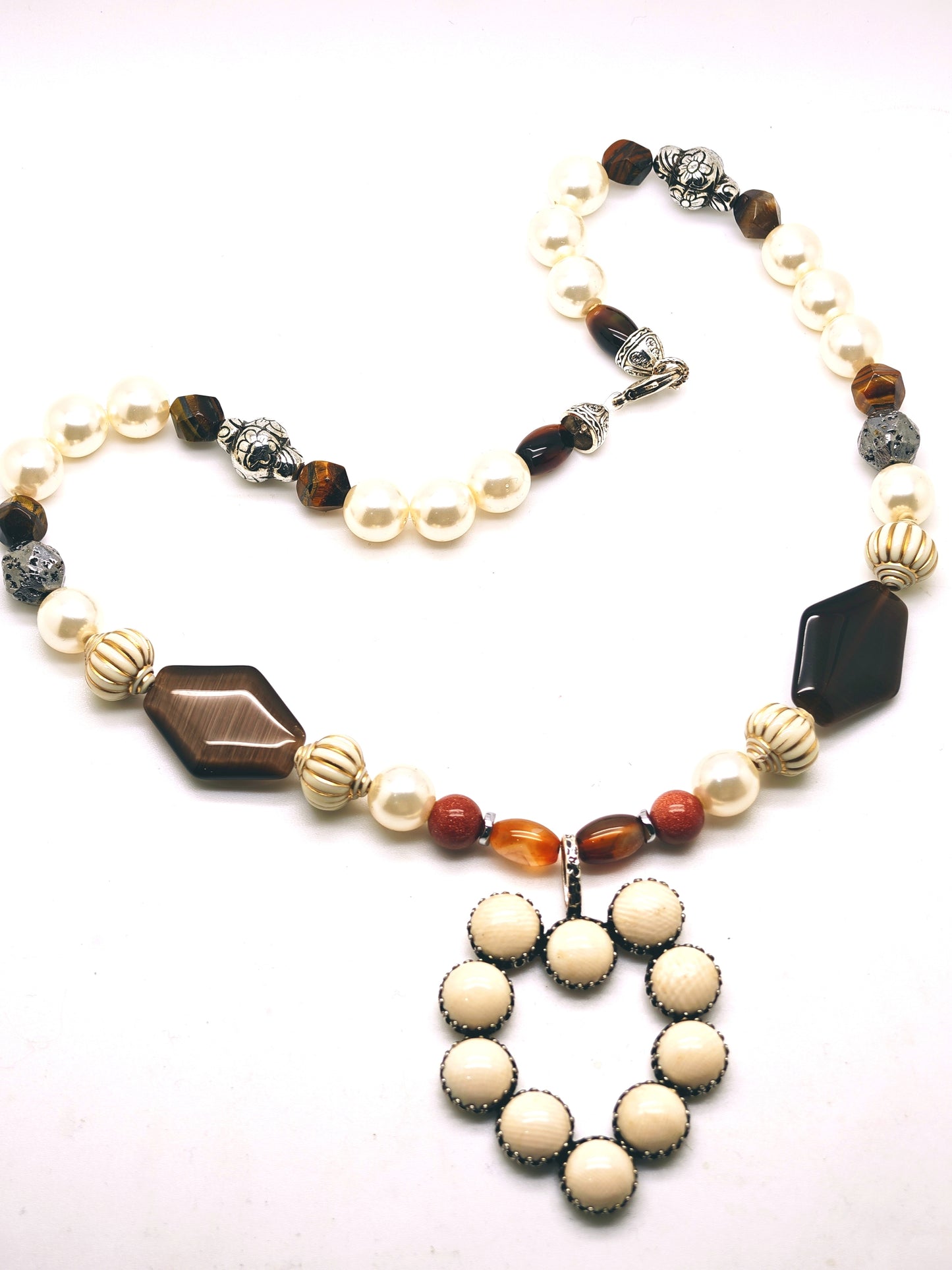 COLLIER LOVE IVOIRE